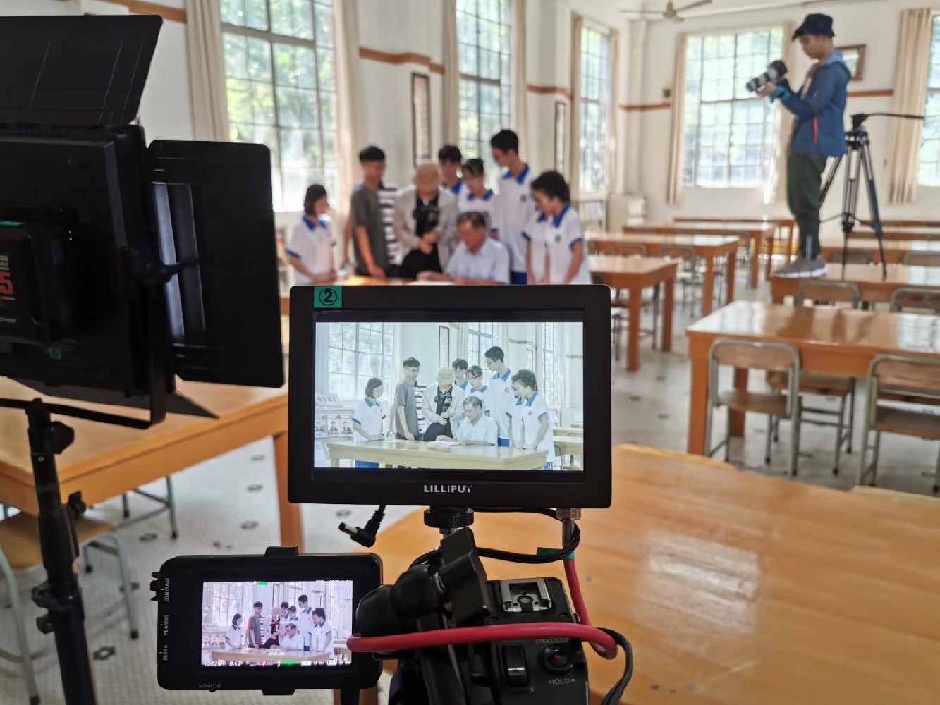 為什么平價鏡頭檔次低