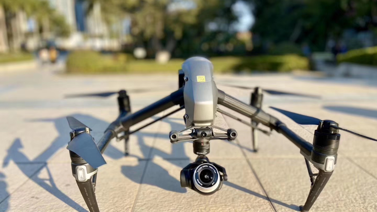 企業宣傳片拍攝的航拍技巧